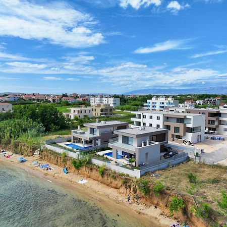 Deluxe Apartments Privlaka On The Sand Екстериор снимка