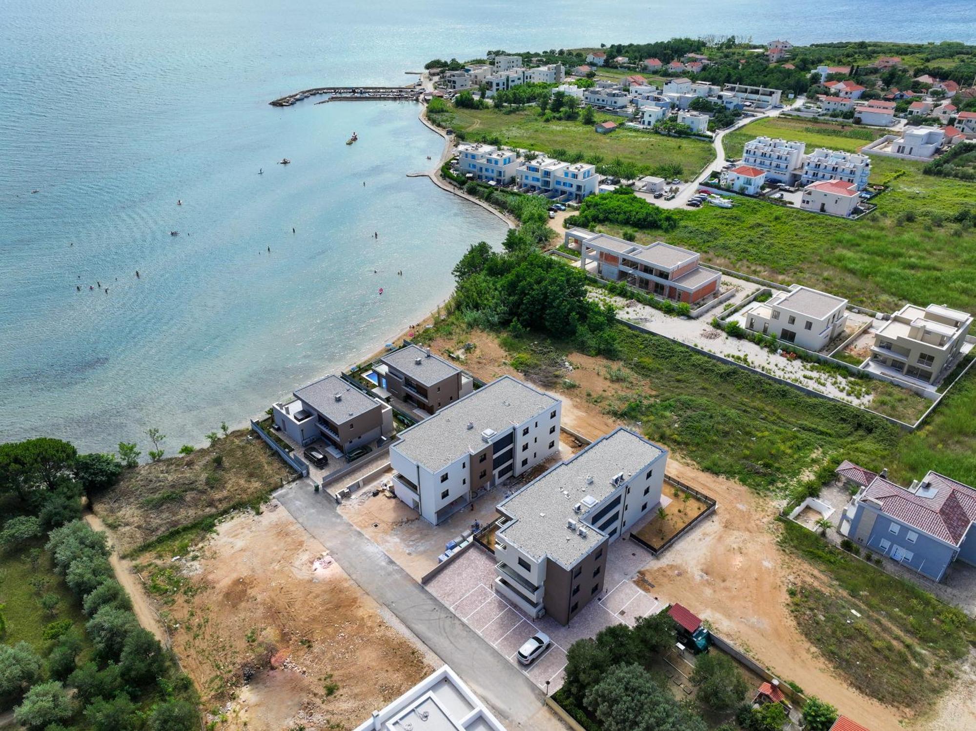 Deluxe Apartments Privlaka On The Sand Екстериор снимка