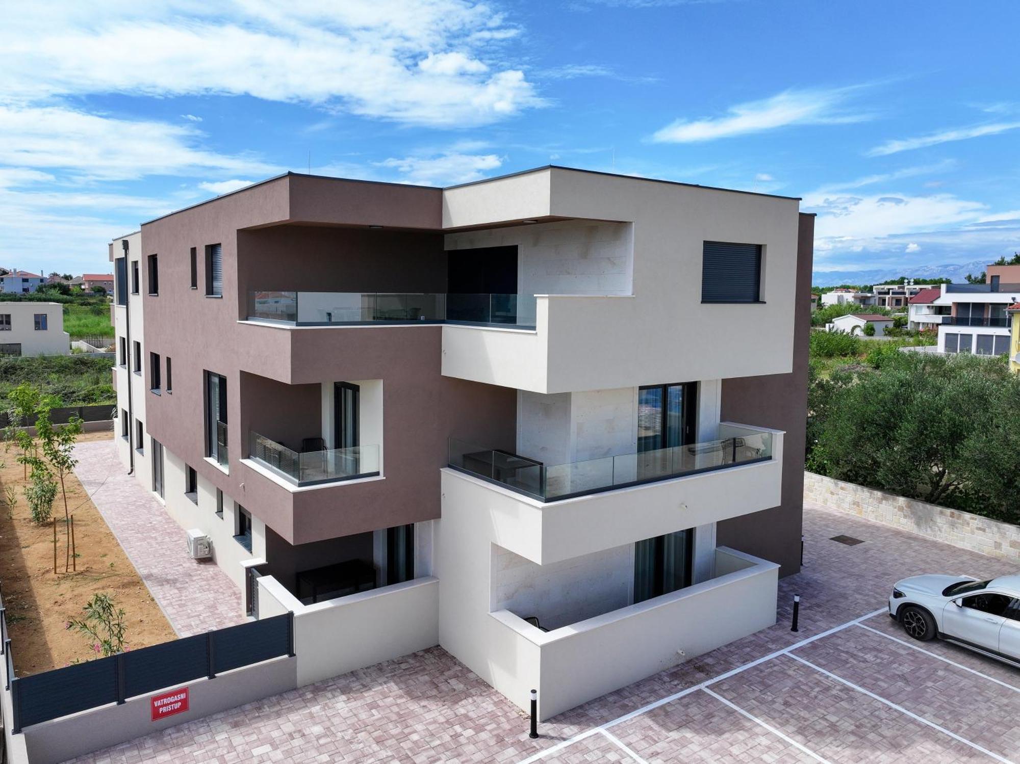 Deluxe Apartments Privlaka On The Sand Екстериор снимка