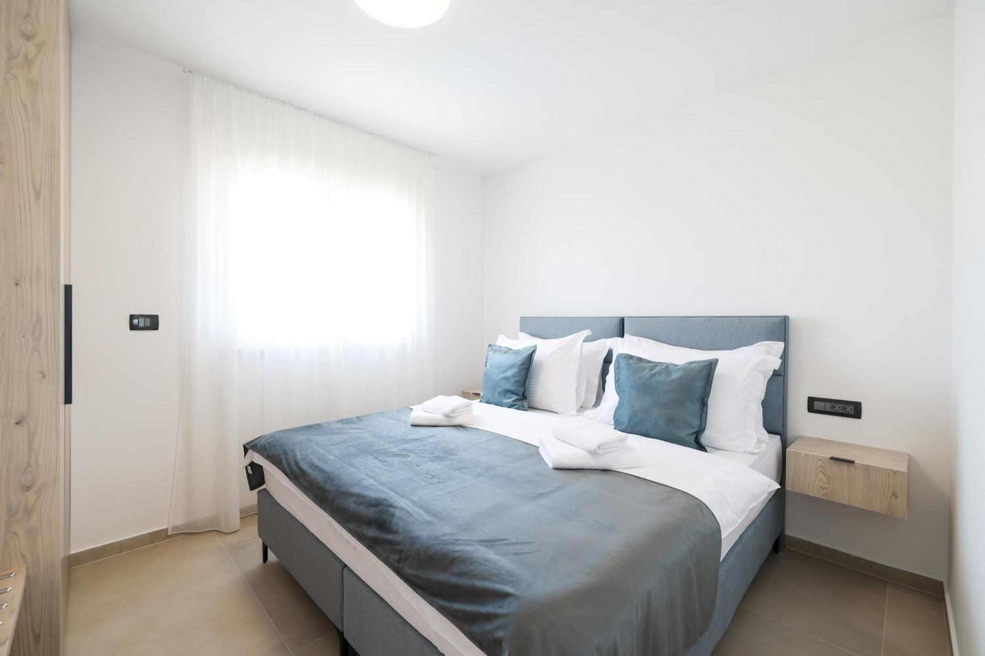 Deluxe Apartments Privlaka On The Sand Стая снимка