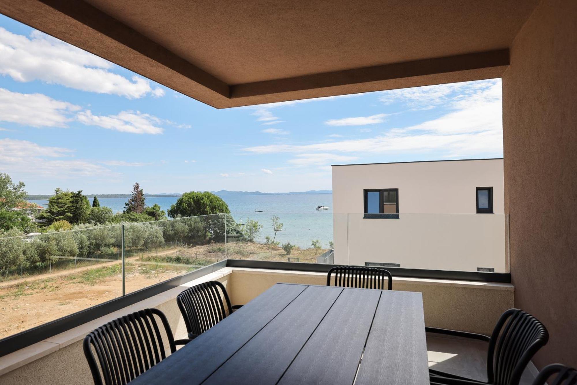 Deluxe Apartments Privlaka On The Sand Стая снимка