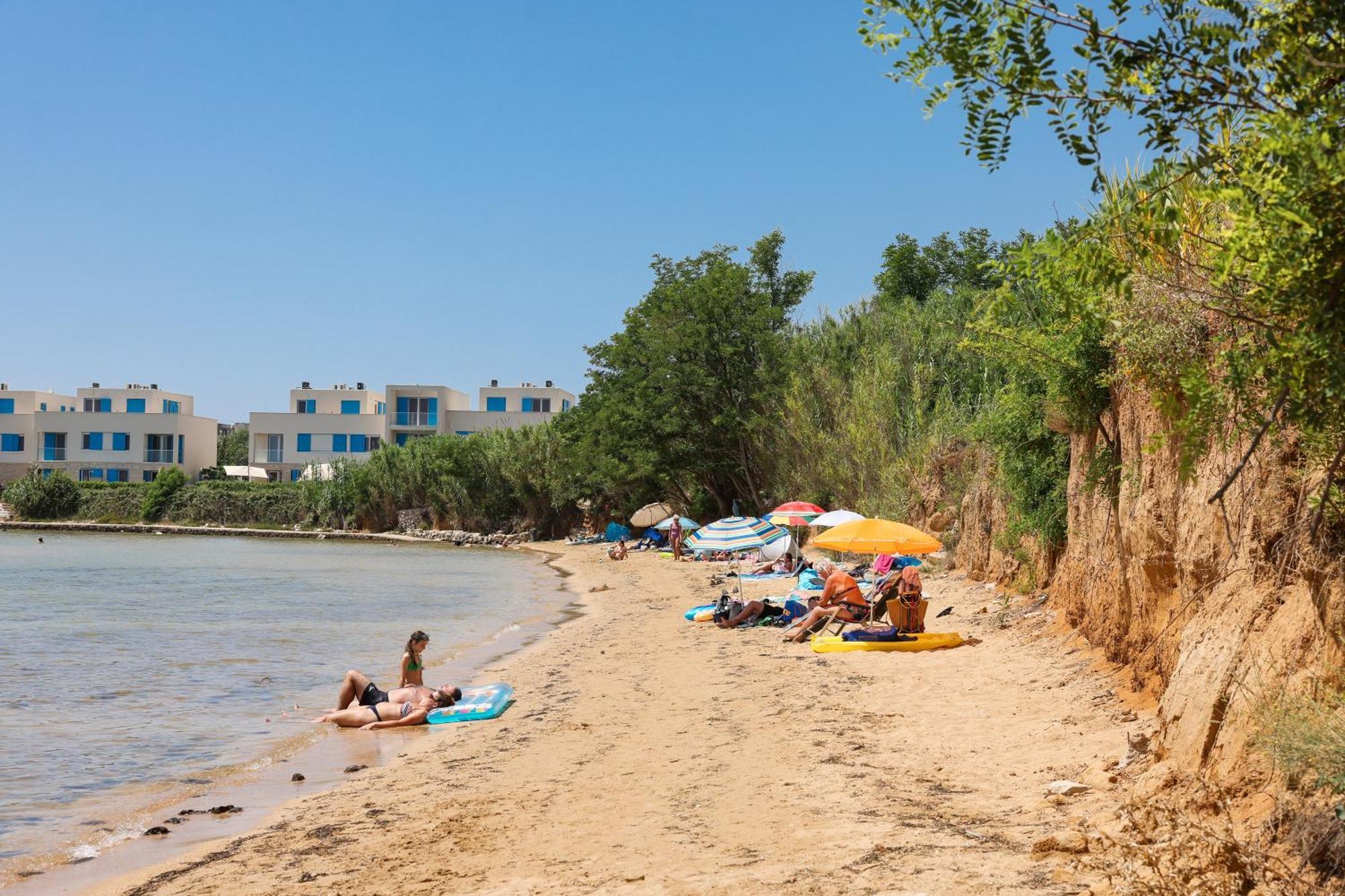 Deluxe Apartments Privlaka On The Sand Екстериор снимка